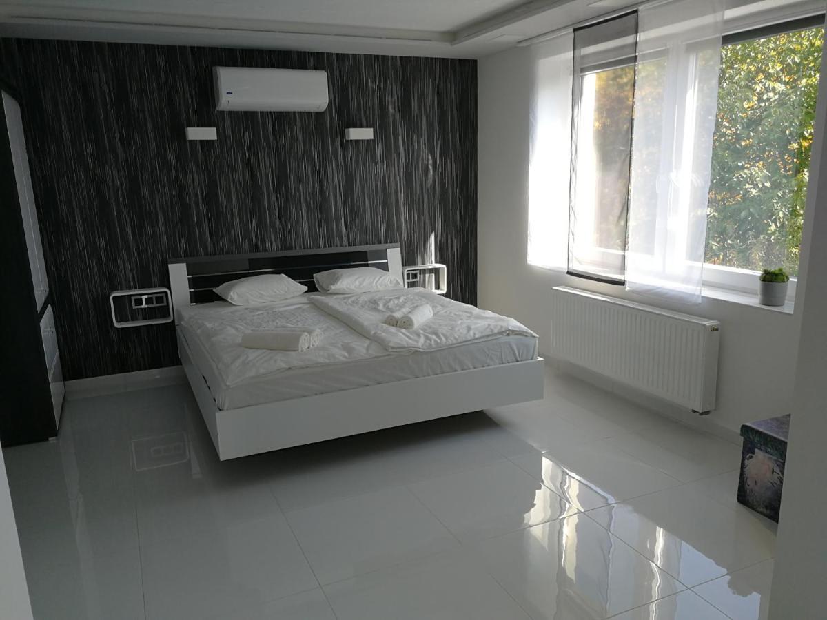 Aqua Solar Apartmanház Miskolc Exterior foto