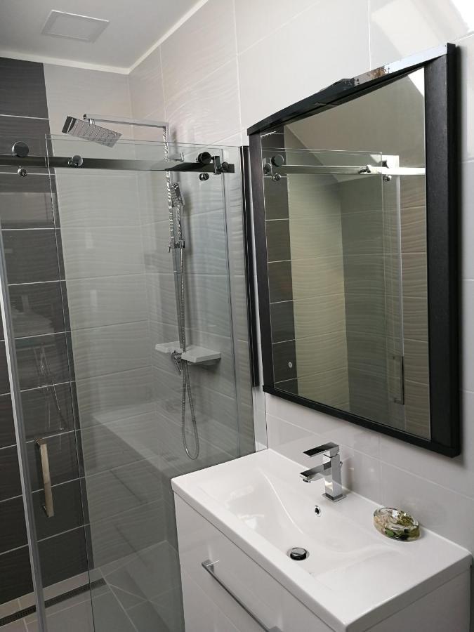 Aqua Solar Apartmanház Miskolc Exterior foto