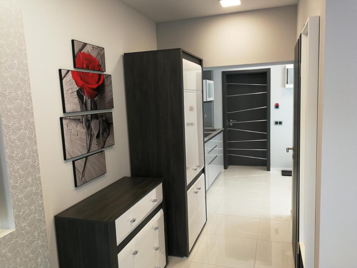 Aqua Solar Apartmanház Miskolc Exterior foto