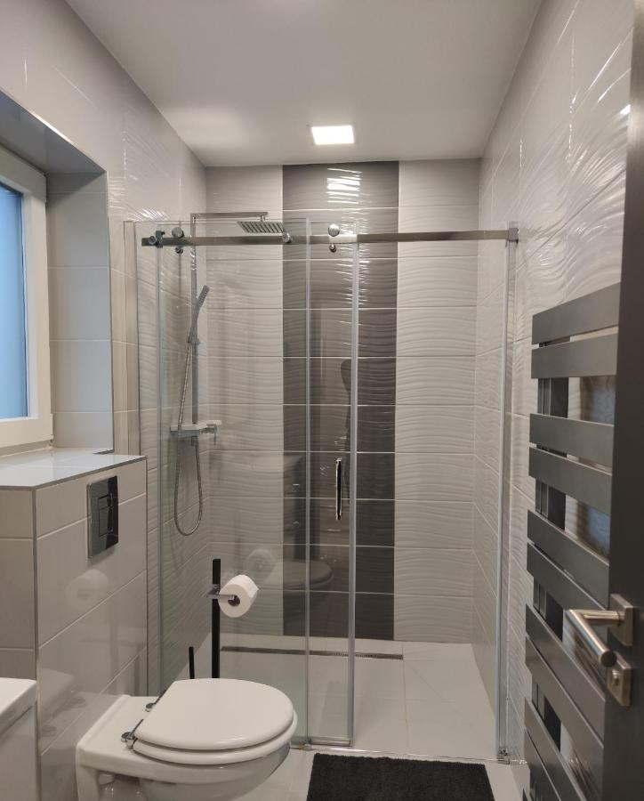 Aqua Solar Apartmanház Miskolc Exterior foto